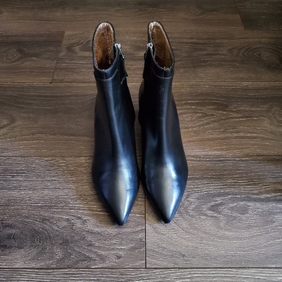 Zara Shoes - Zara Ankle Boots